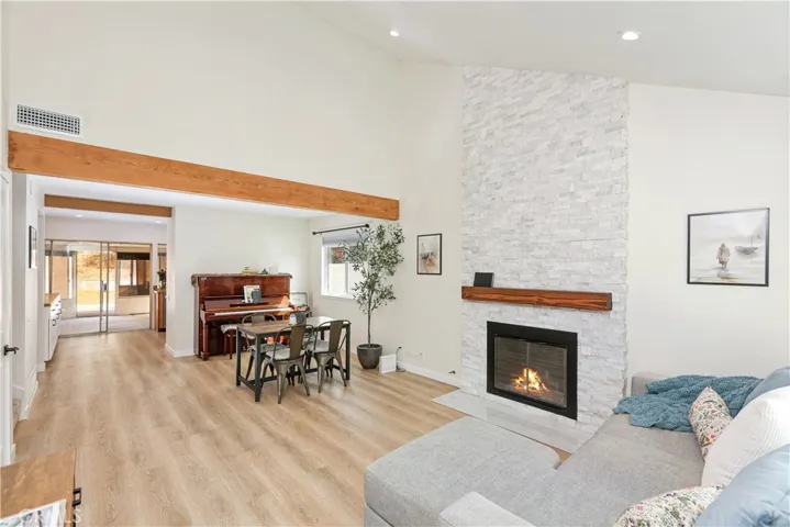 22752 Via Octavo, Mission Viejo, California 92691
