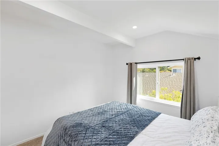22752 Via Octavo, Mission Viejo, California 92691