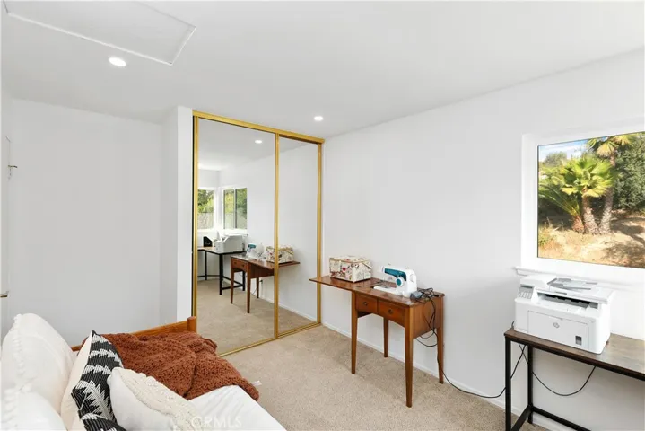 22752 Via Octavo, Mission Viejo, California 92691