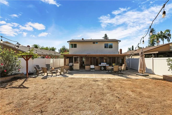 22752 Via Octavo, Mission Viejo, California 92691