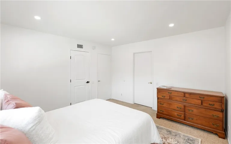 22752 Via Octavo, Mission Viejo, California 92691