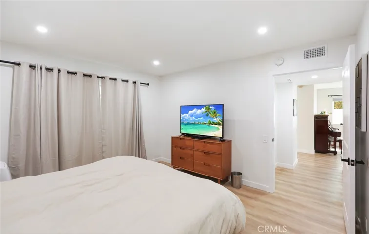 22752 Via Octavo, Mission Viejo, California 92691