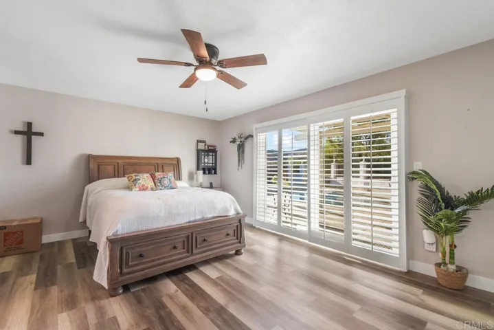 8968 Ridgeton Lane, Lakeside, California 92040