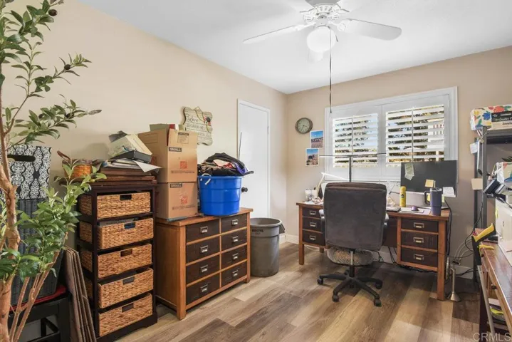 8968 Ridgeton Lane, Lakeside, California 92040