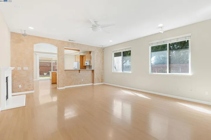 814 Donovan Street, Manteca, California 95337