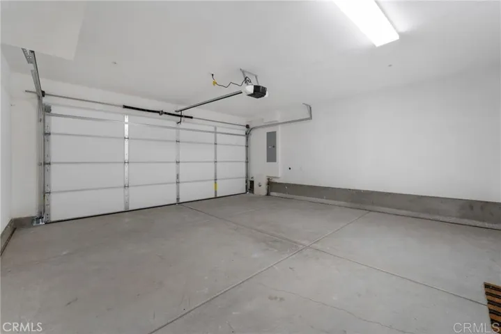 2 Car Garage