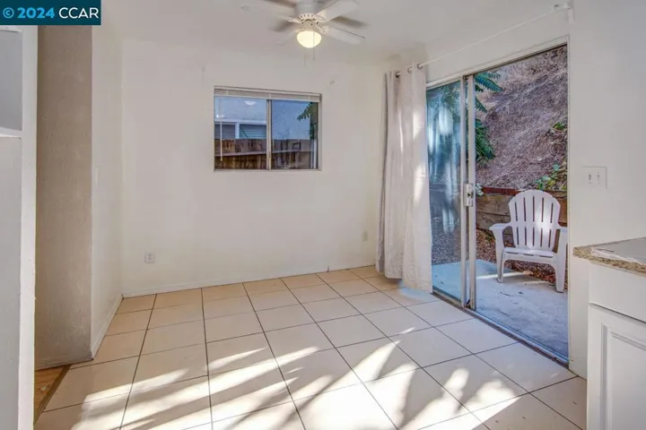 2205 L St, Antioch, California 94509