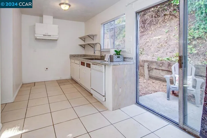 2205 L St, Antioch, California 94509