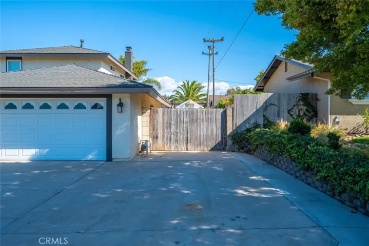 RV GATE