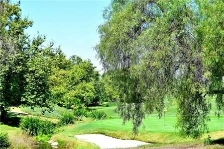 OAK CREEK GOLF COURSE