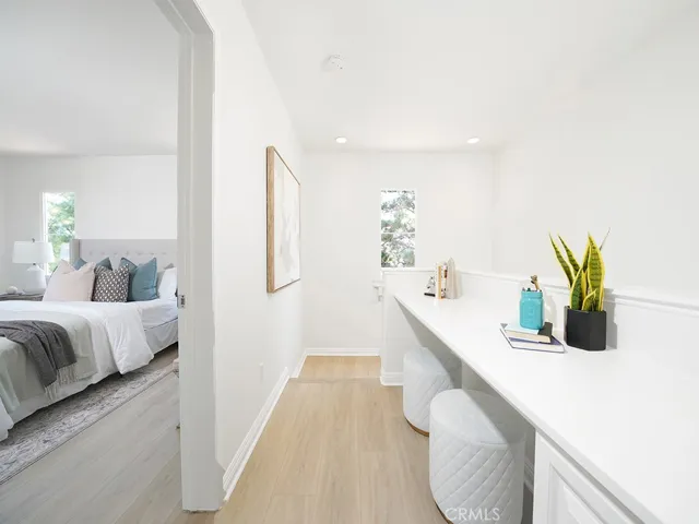 LOFT