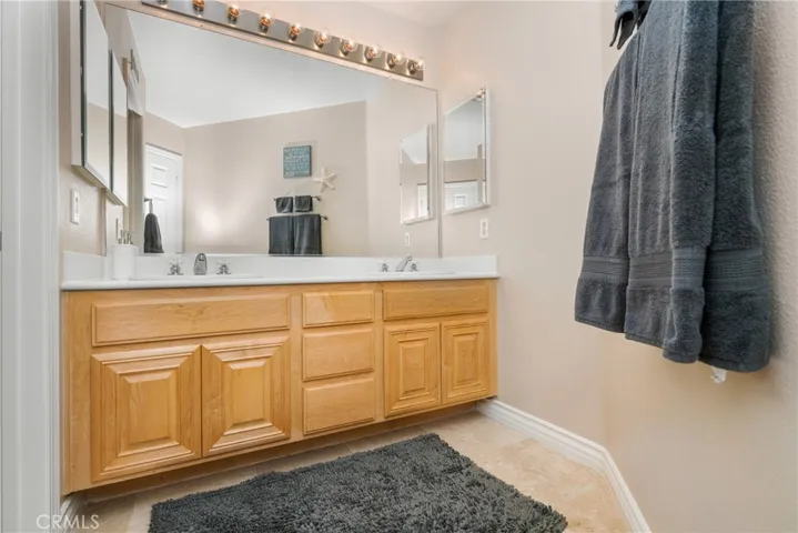 917 S Wildrose Lane, Anaheim Hills, California 92808