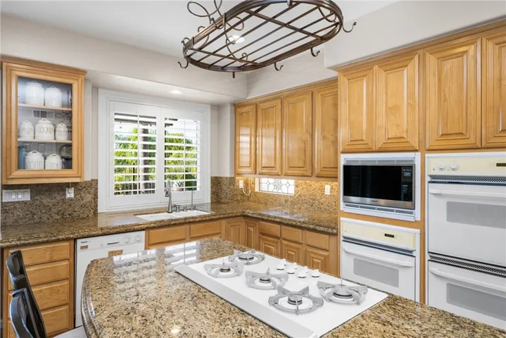917 S Wildrose Lane, Anaheim Hills, California 92808