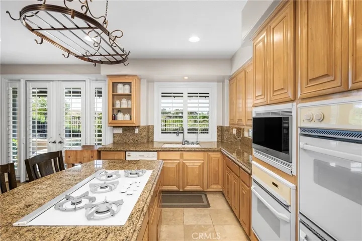 917 S Wildrose Lane, Anaheim Hills, California 92808