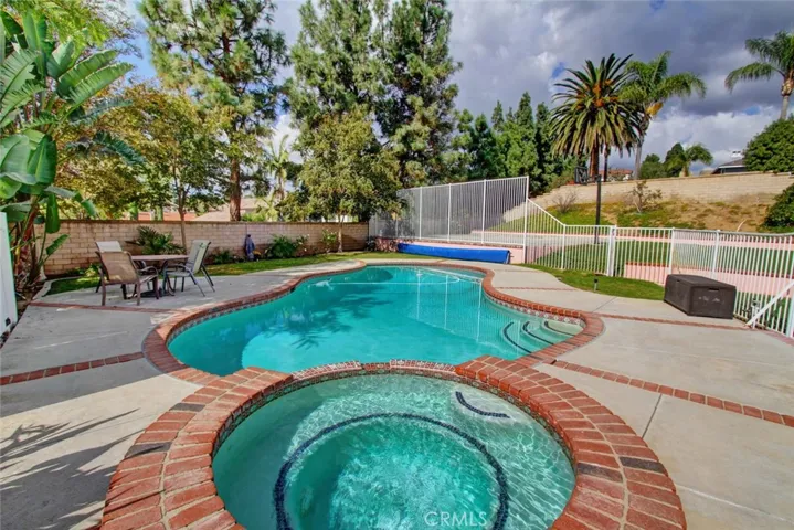 5745 Avenida Antigua, Yorba Linda, California 92887