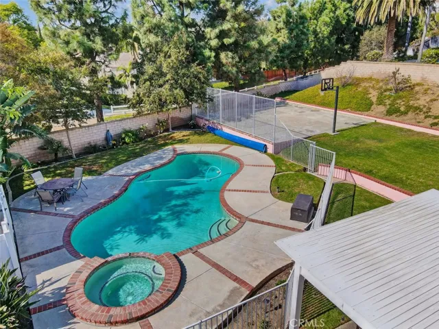 5745 Avenida Antigua, Yorba Linda, California 92887