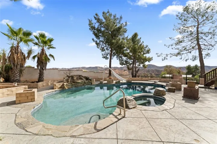 35640 Dormer Road, Agua Dulce, California 91390