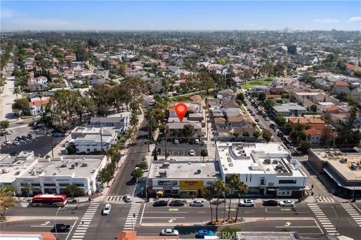 208 Park Avenue, Long Beach, California 90803