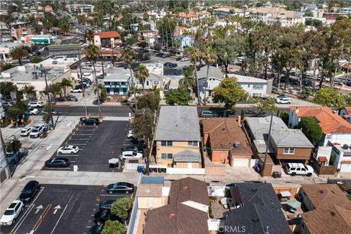 208 Park Avenue, Long Beach, California 90803
