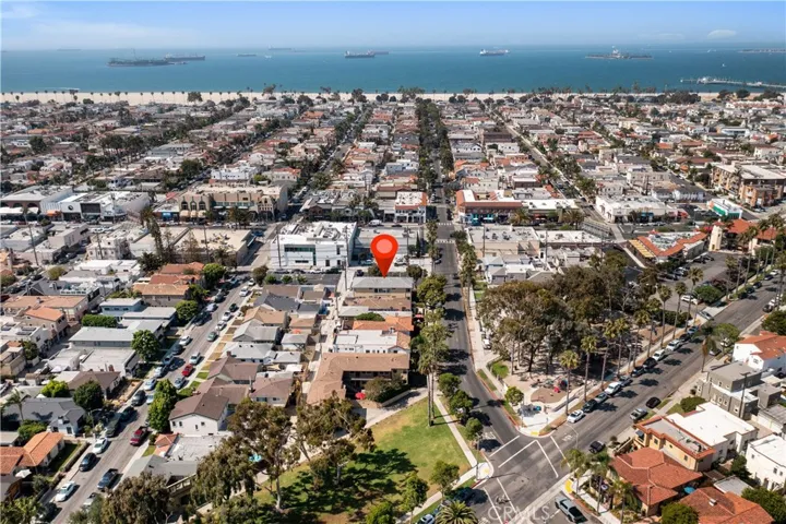 208 Park Avenue, Long Beach, California 90803