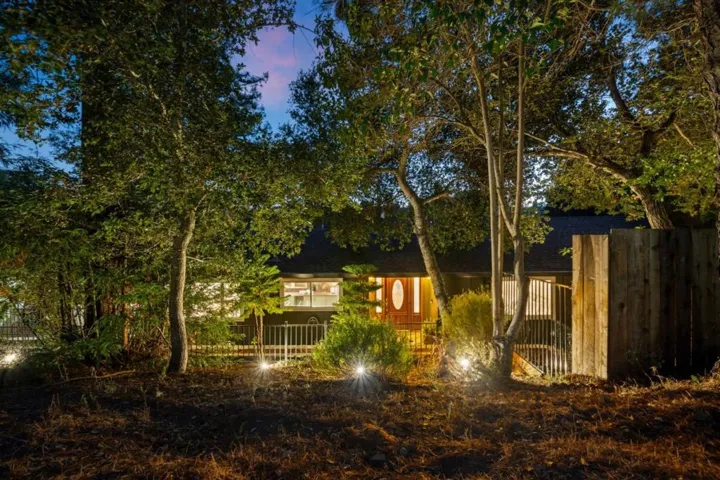 2800 San Ardo Way, Belmont, California 94002