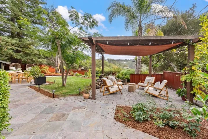 2800 San Ardo Way, Belmont, California 94002