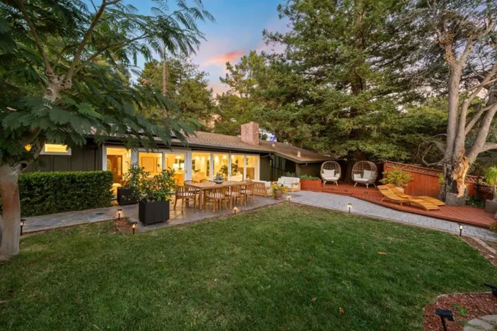 2800 San Ardo Way, Belmont, California 94002