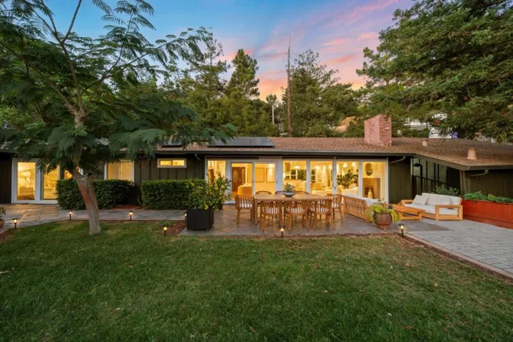 2800 San Ardo Way, Belmont, California 94002