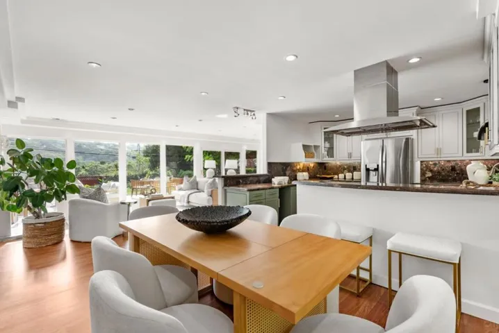 2800 San Ardo Way, Belmont, California 94002