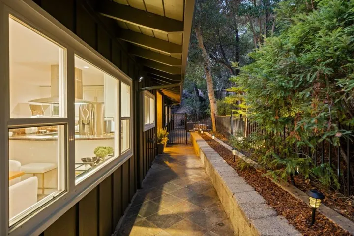 2800 San Ardo Way, Belmont, California 94002