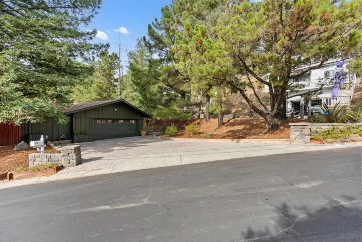 2800 San Ardo Way, Belmont, California 94002