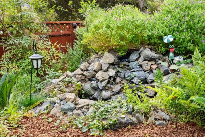 2800 San Ardo Way, Belmont, California 94002