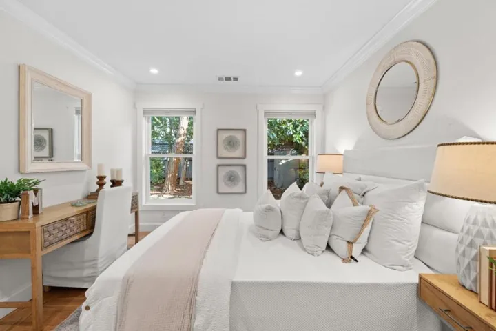 784 8th Avenue, Redwood City, California 94063