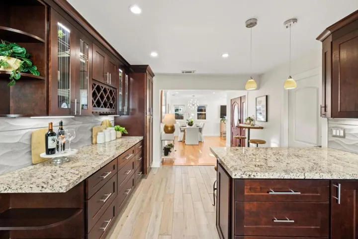 784 8th Avenue, Redwood City, California 94063