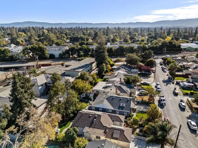 784 8th Avenue, Redwood City, California 94063