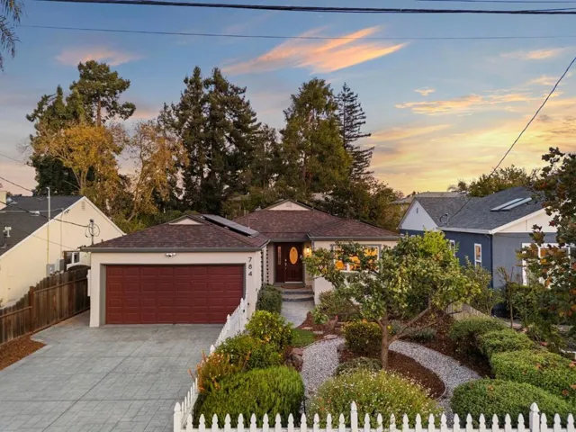 784 8th Avenue, Redwood City, California 94063