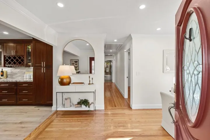 784 8th Avenue, Redwood City, California 94063