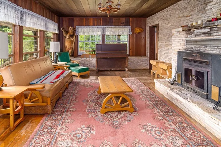5657 Worman Road, Ahwahnee, California 95338