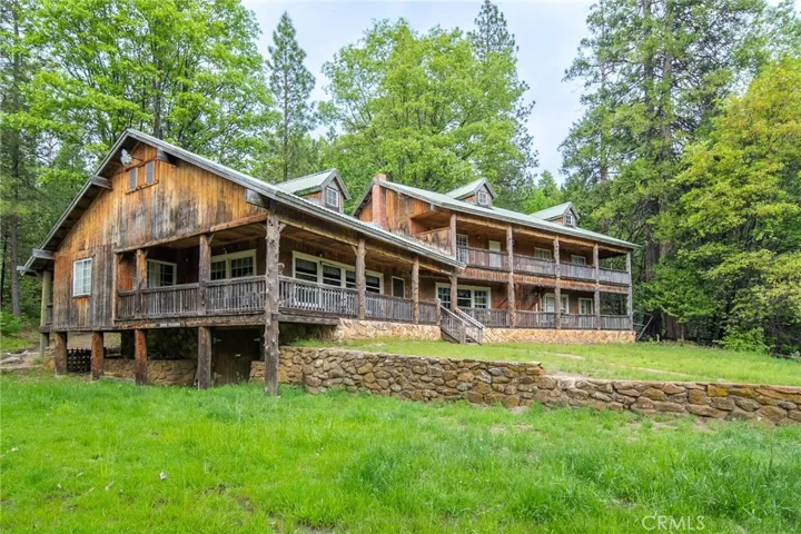 5657 Worman Road, Ahwahnee, California 95338