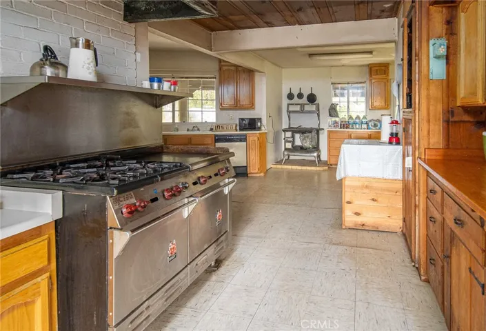 5657 Worman Road, Ahwahnee, California 95338