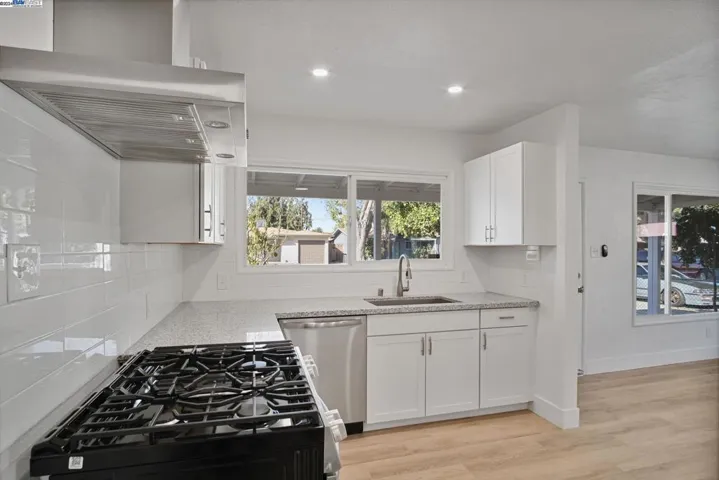 2512 Garvey Ave, Modesto, California 95350
