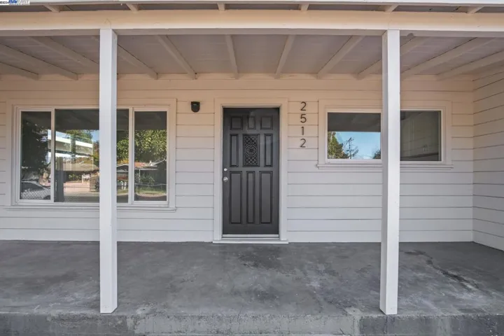 2512 Garvey Ave, Modesto, California 95350