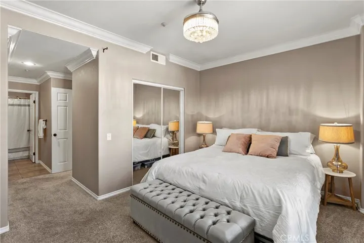 2960 Champion Way 913, Tustin, California 92782