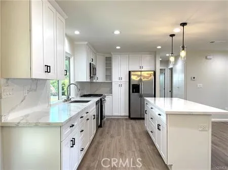 3421 Rowena Drive, Rossmoor, California 90720