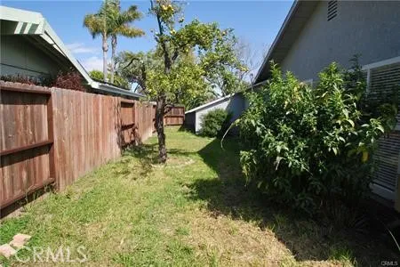 3421 Rowena Drive, Rossmoor, California 90720