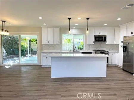 3421 Rowena Drive, Rossmoor, California 90720