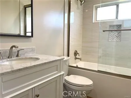 3421 Rowena Drive, Rossmoor, California 90720