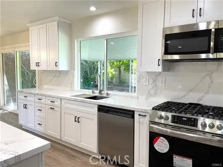 3421 Rowena Drive, Rossmoor, California 90720