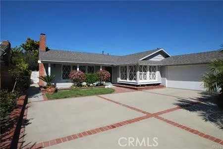 3421 Rowena Drive, Rossmoor, California 90720