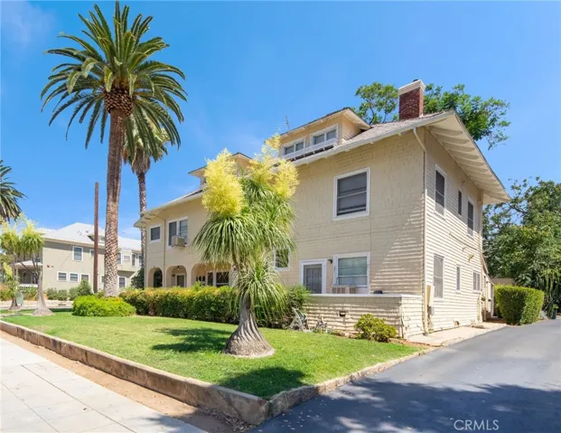 305 W Olive Avenue, Redlands, California 92373